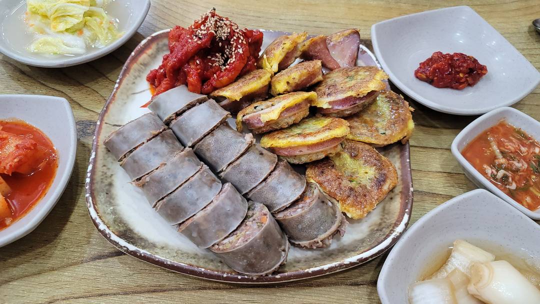 Comida coreana estofado olla caliente Sokcho-si, Gangwon-do