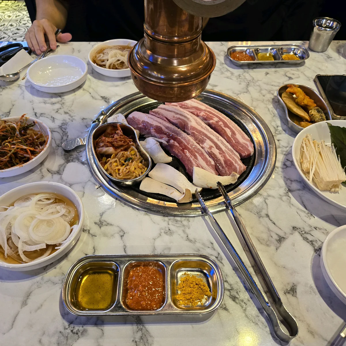 经常光顾 gogi 沙龙的顾客对猪肉的精心管理赞不绝口