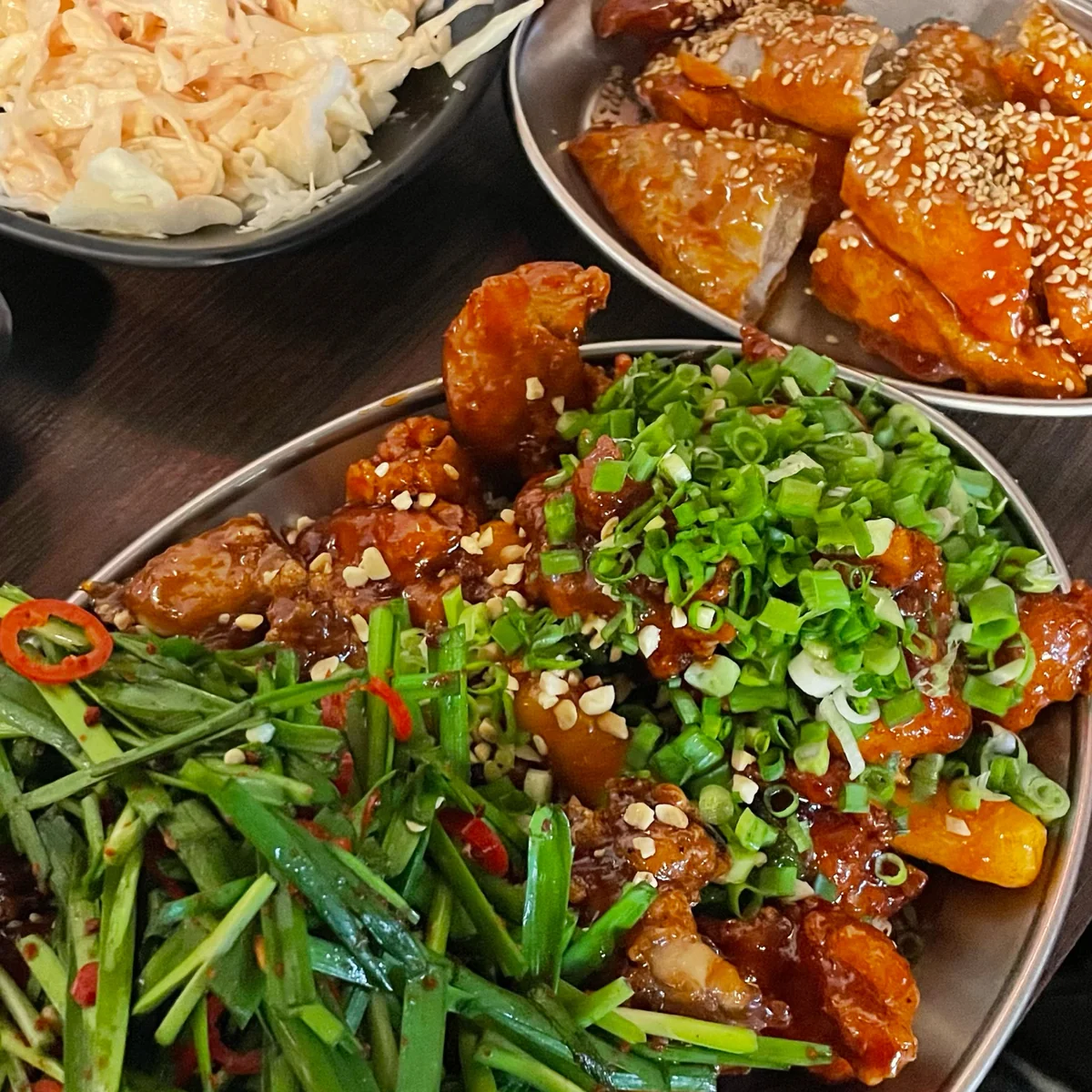 ワールドチキンのスパイシーチリ餅と醤油餅と卵焼き